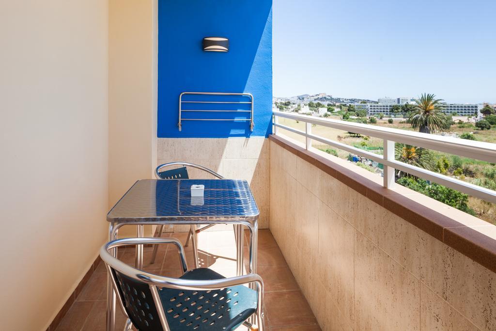 Ibiza Heaven Apartments (Adults Only) Platja d'en Bossa Eksteriør bilde